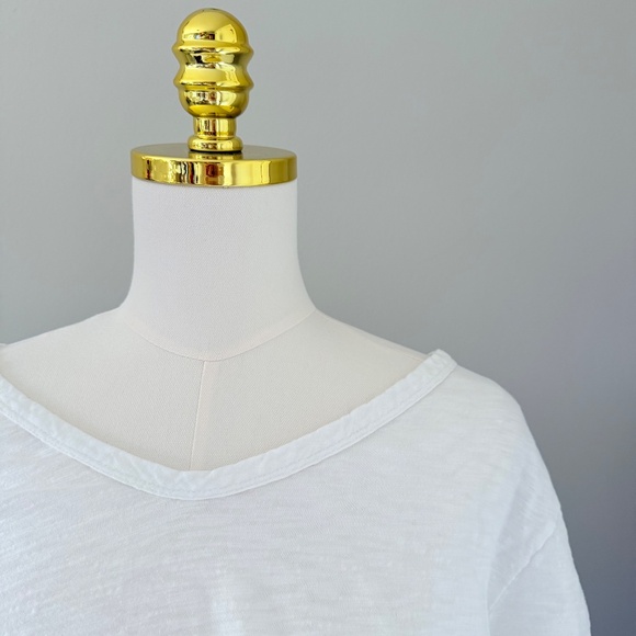 Dylan V-Neck Cotton Slub Tee in White, Sz XL - Picture 10 of 11